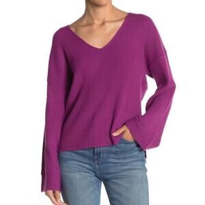 Free Press NEW Oversized Purple V-Neck Bell Sleeve Ribbed Sweater small